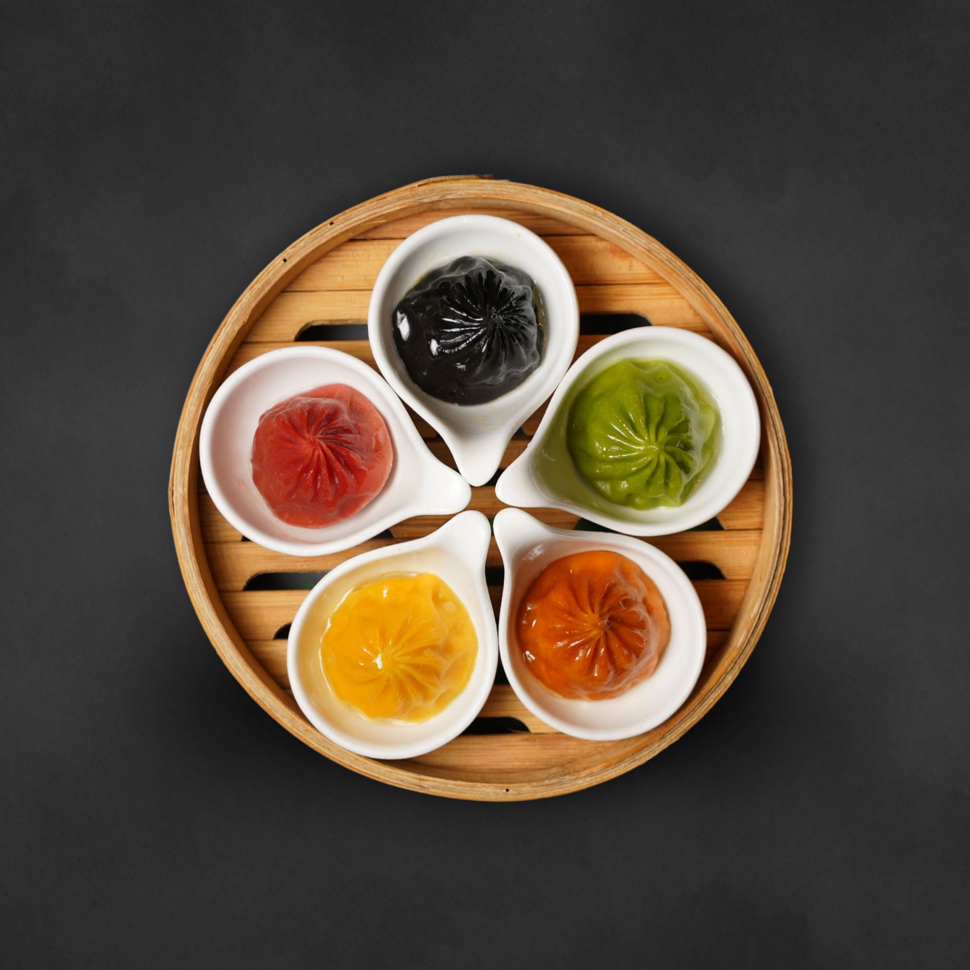 Assorted Shanghai Dumplings / 五色小籠包